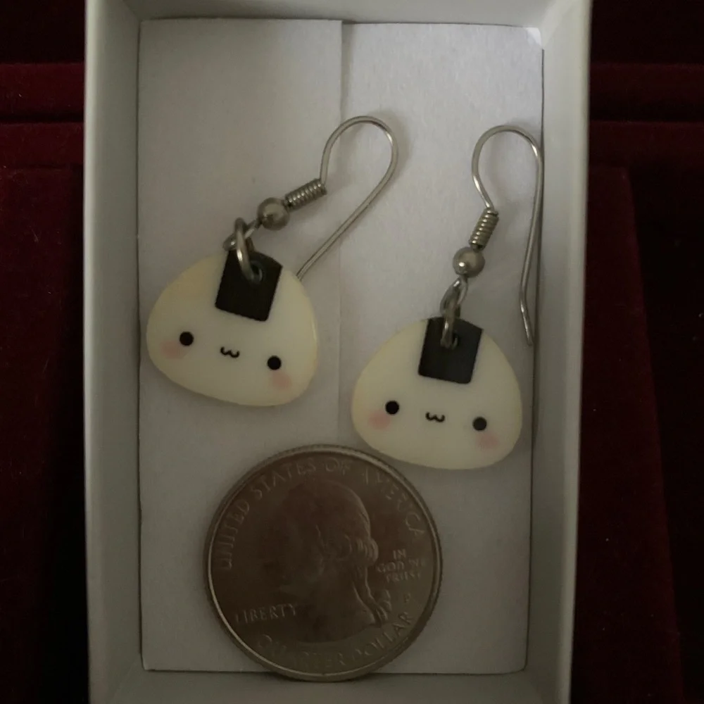 [5x$25] ⭐️ Kawaii cute sushi earrings onigiri rice triangle fantasy jewelry